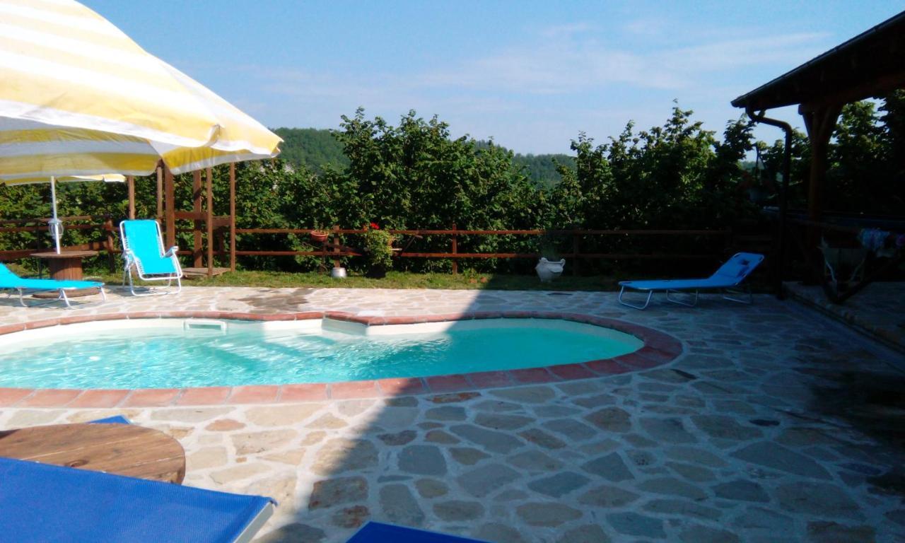 Agriturismo Nizur'In Roccaverano ภายนอก รูปภาพ
