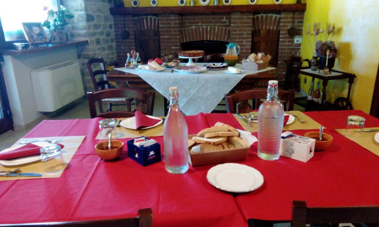 Agriturismo Nizur'In Roccaverano ภายนอก รูปภาพ